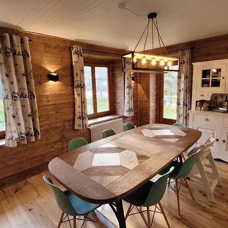 Gemuetliches Haus Im Chalet Stil Casa vacanze *